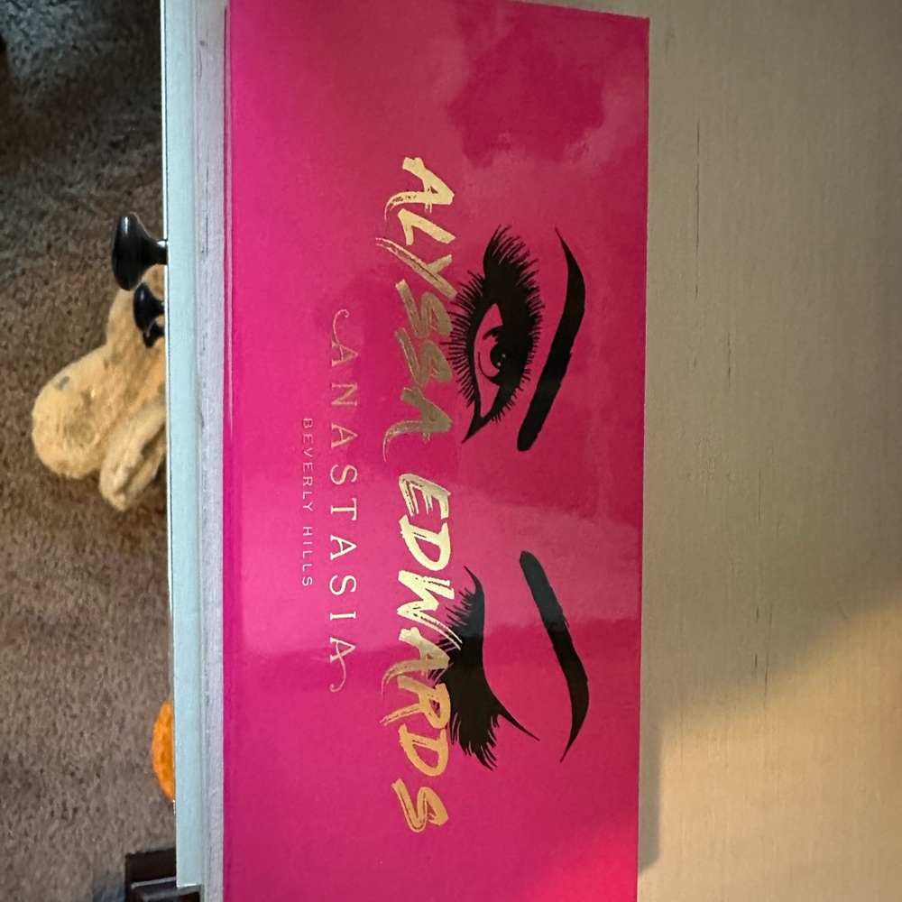 Anastasia Beverly Hills Alyssa Edwards Eyeshadow Palette - Pink